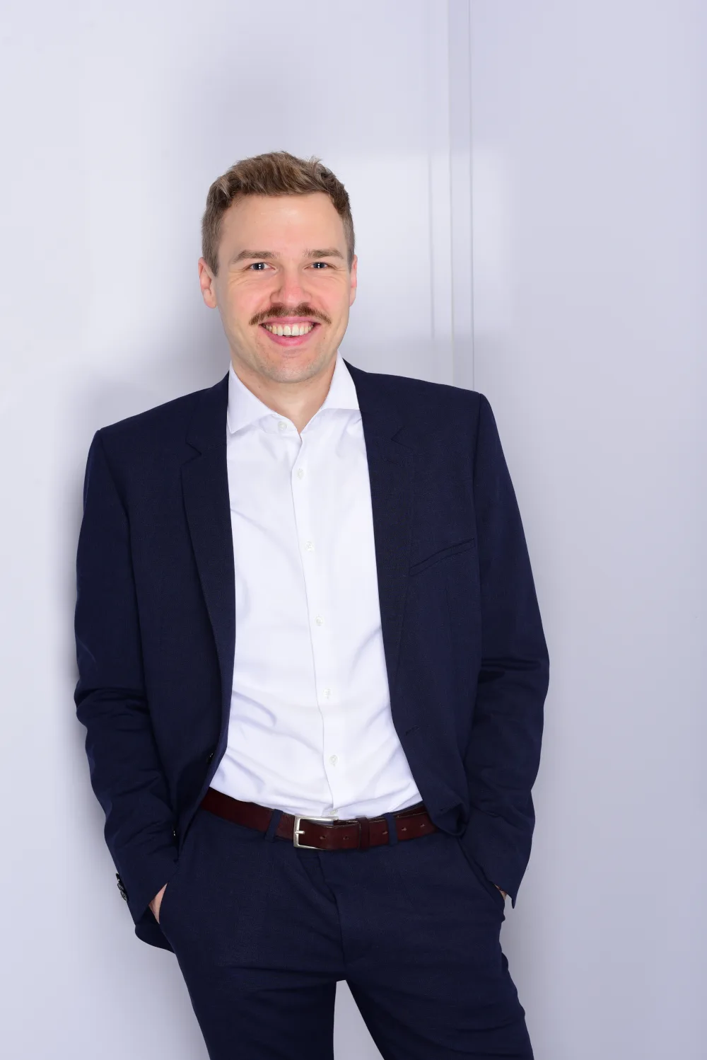 Simon Bergmoser – Mediator für Team-Mediation in Hamburg